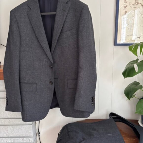 Suitsupply Mid Grey Napoli Suit (never worn/perfect) - 38 - Picture 1 of 7